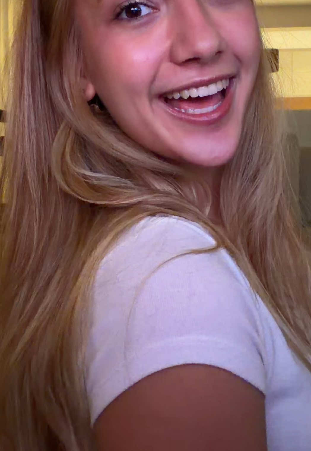 @j 💋