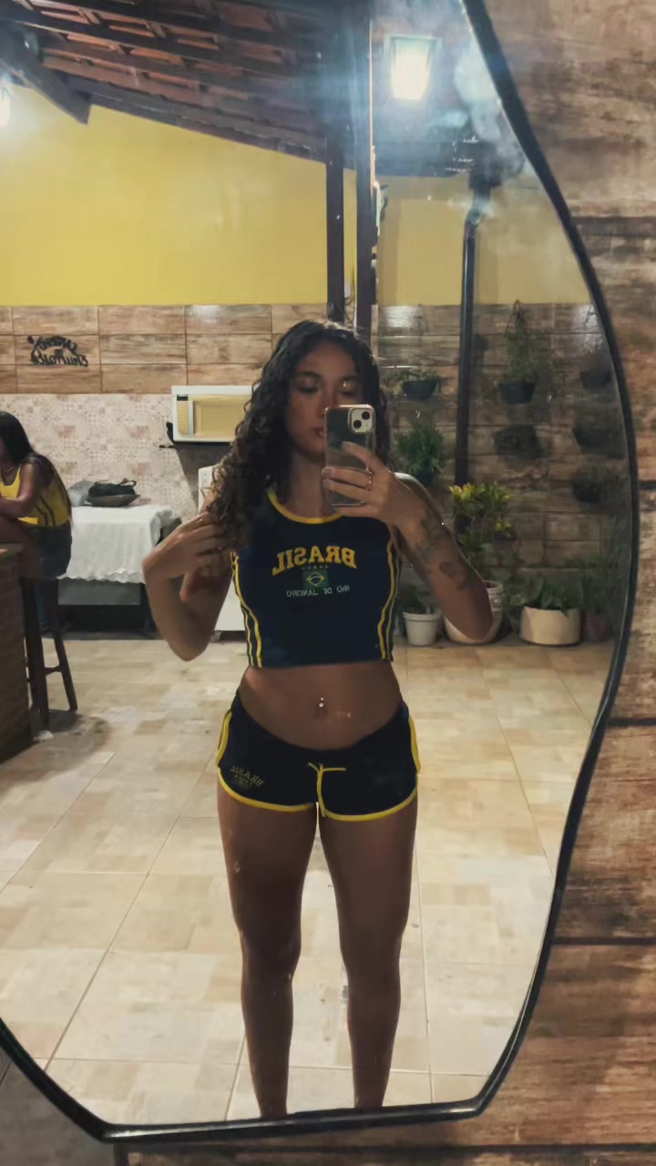 @Clara