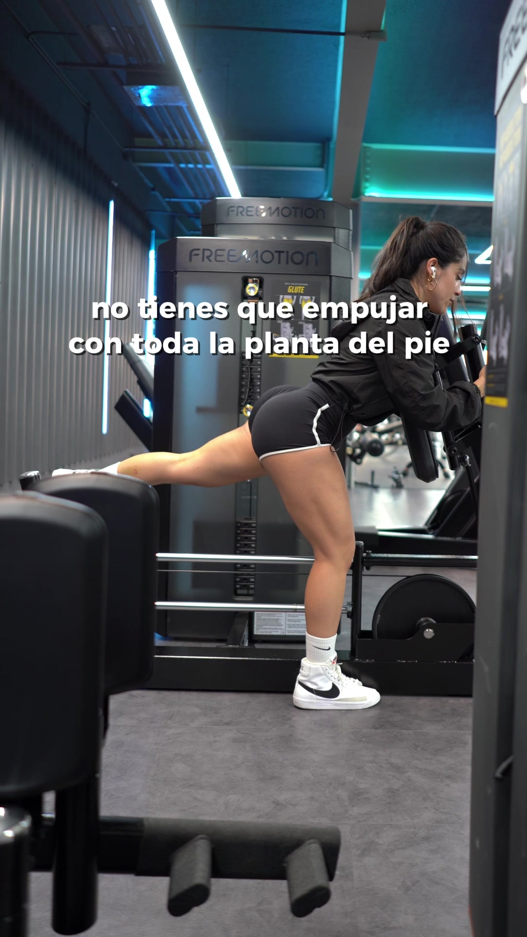 @Aleestefaniafitness