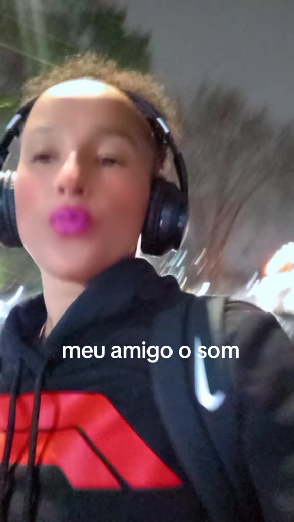 @Nádia