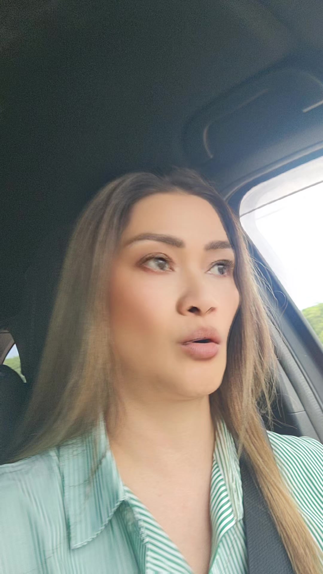 @Ana