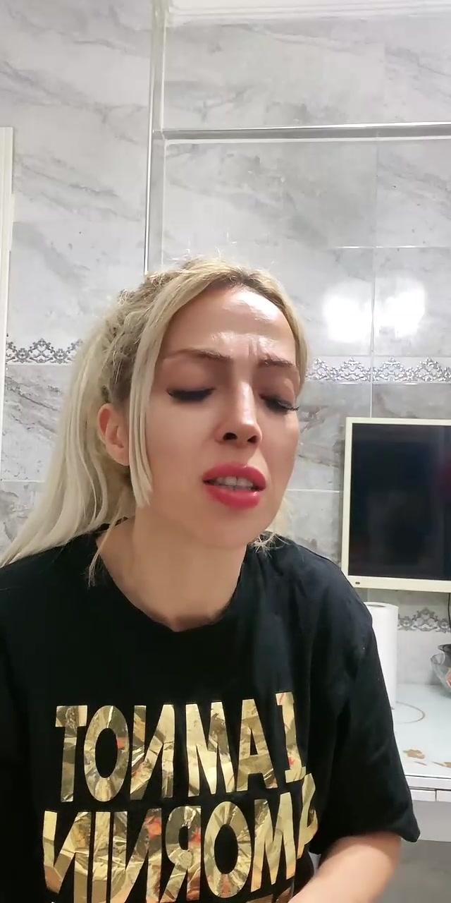 @Lara croft