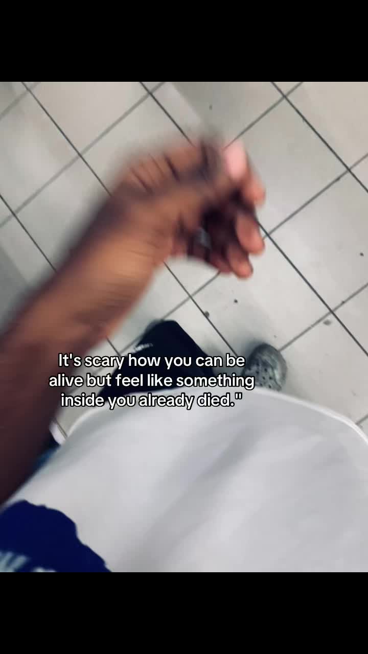 @𝚄𝙽𝙺𝙽𝙾𝚆𝙽 ×͜×