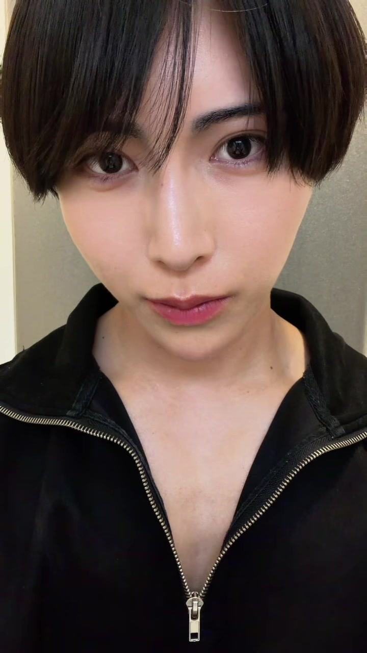 @顔面凶器