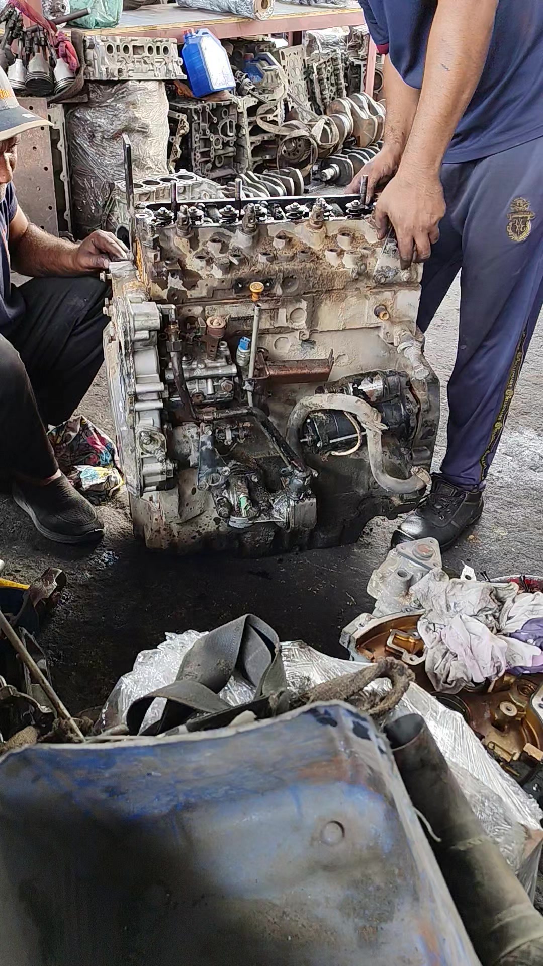 @Al Qari Enginering&Auto Repair