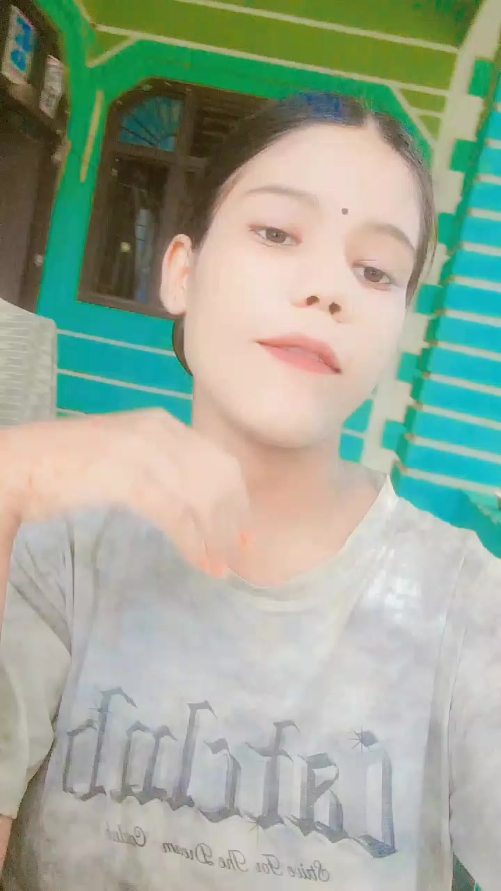 @Nisha Yadav😘🌸