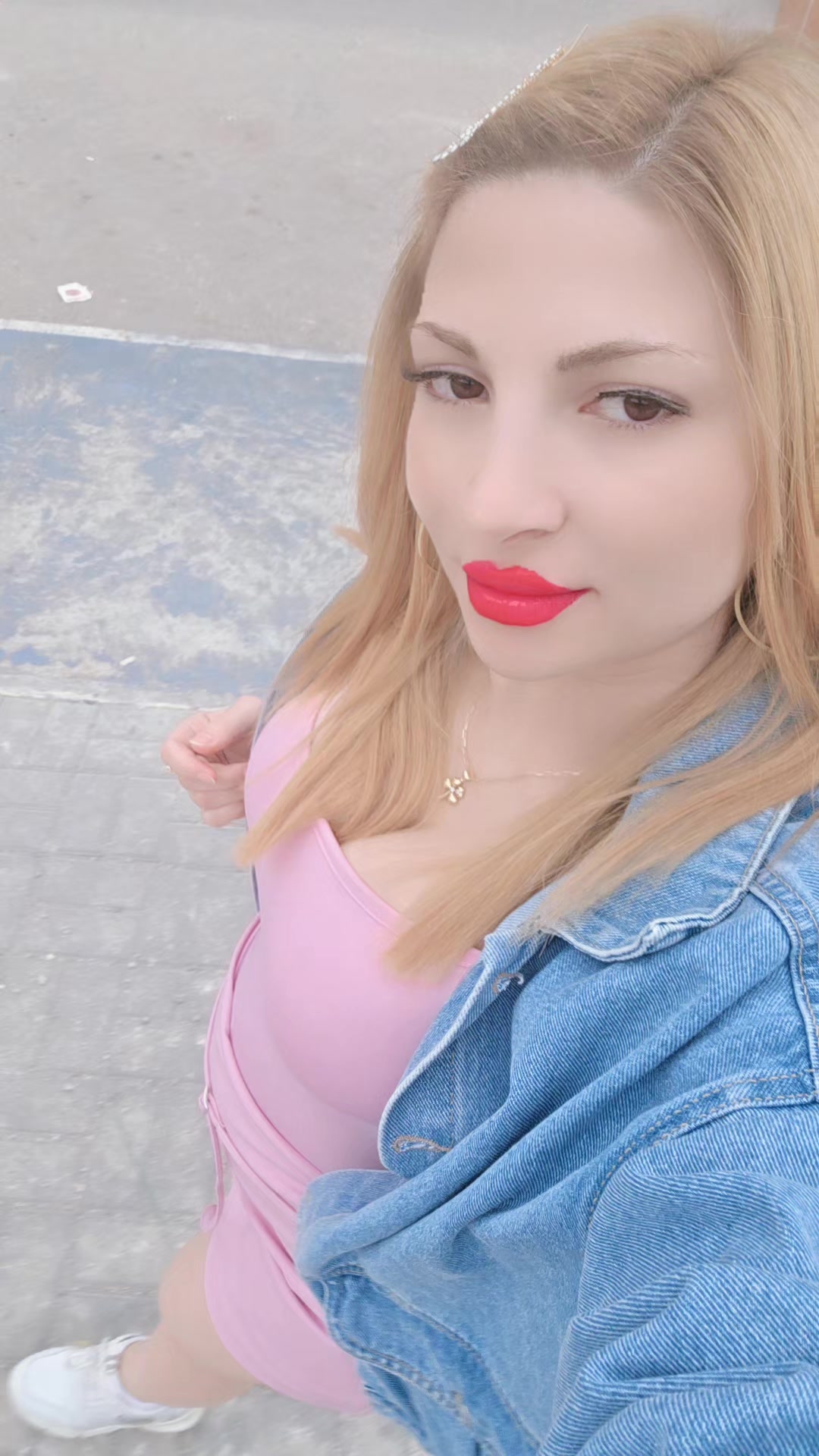 @GECENİN KRALİ&Ccedil;ESİ 👊🏻💋💄😉