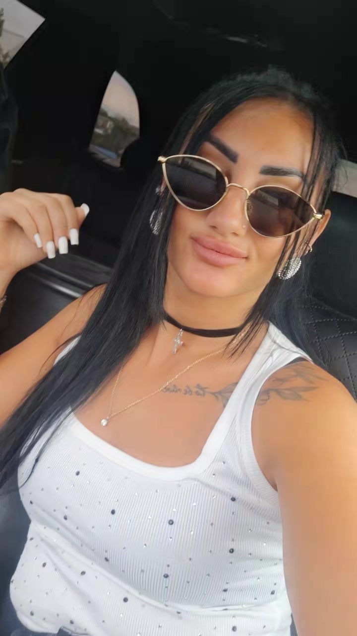 @Lesea🦂👑🦂