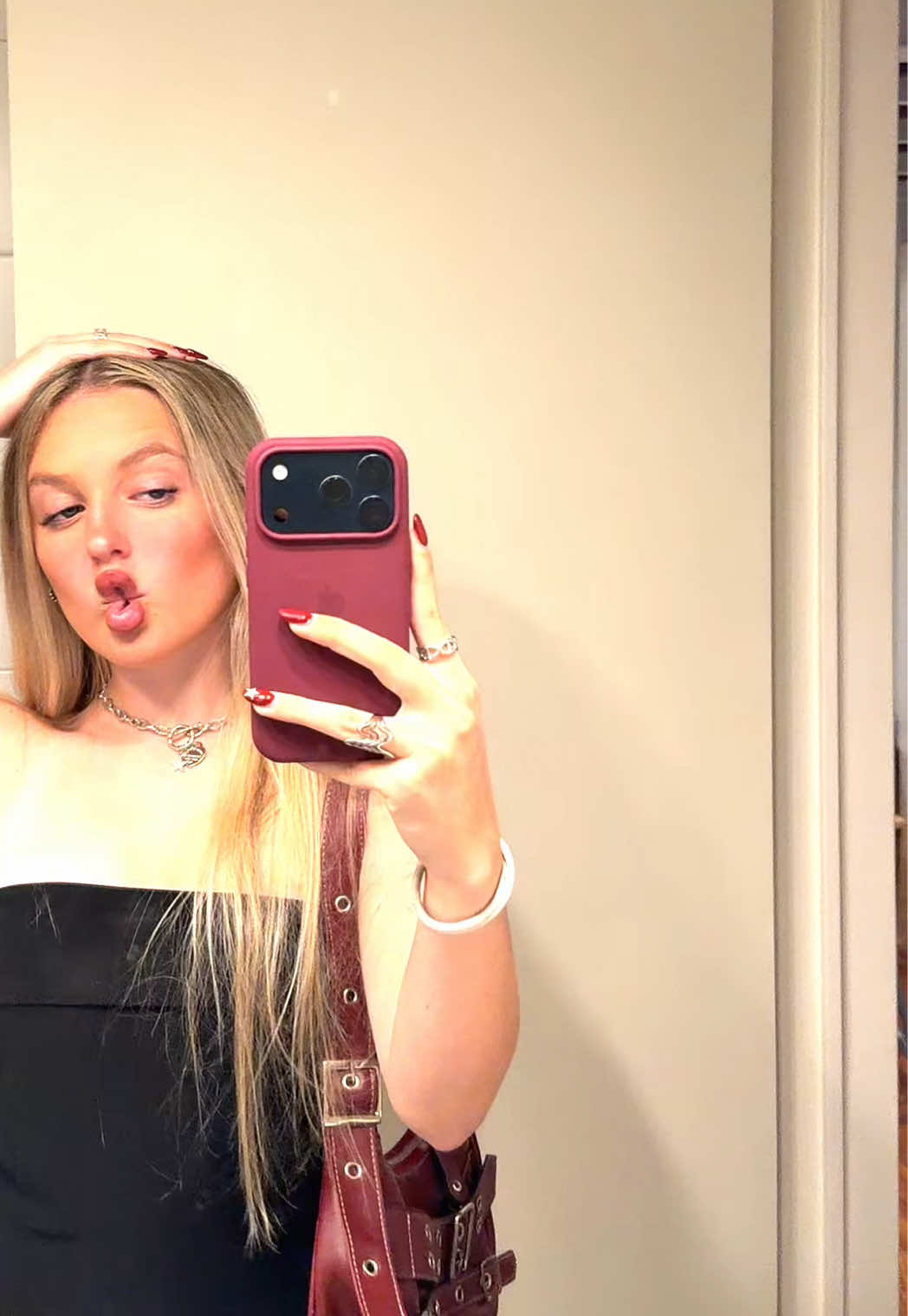 @MICAELA