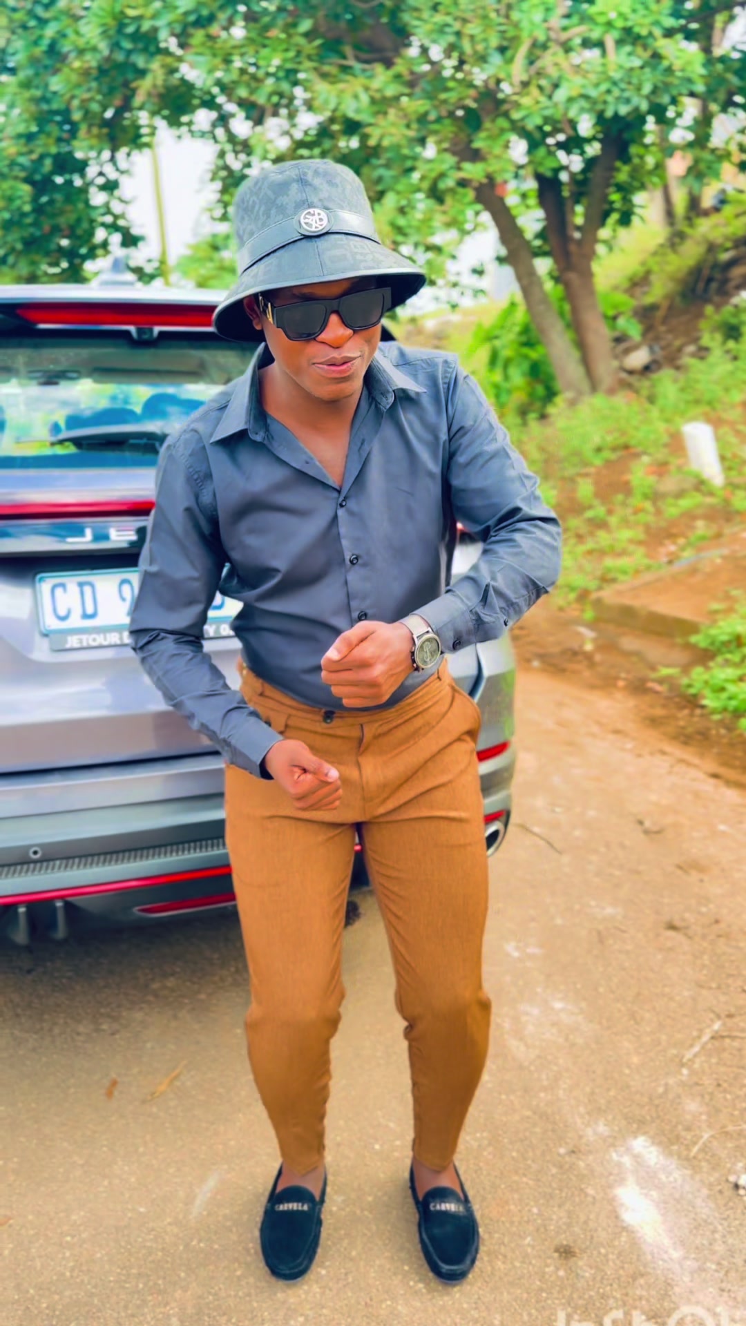 @~Lungisani Mwelase