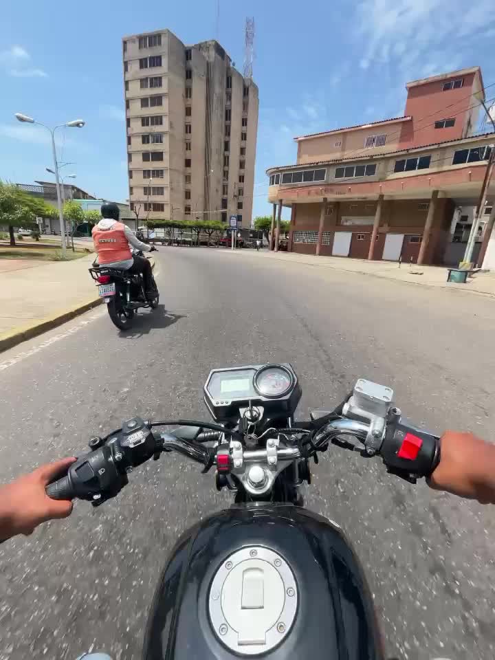 @luispuche21