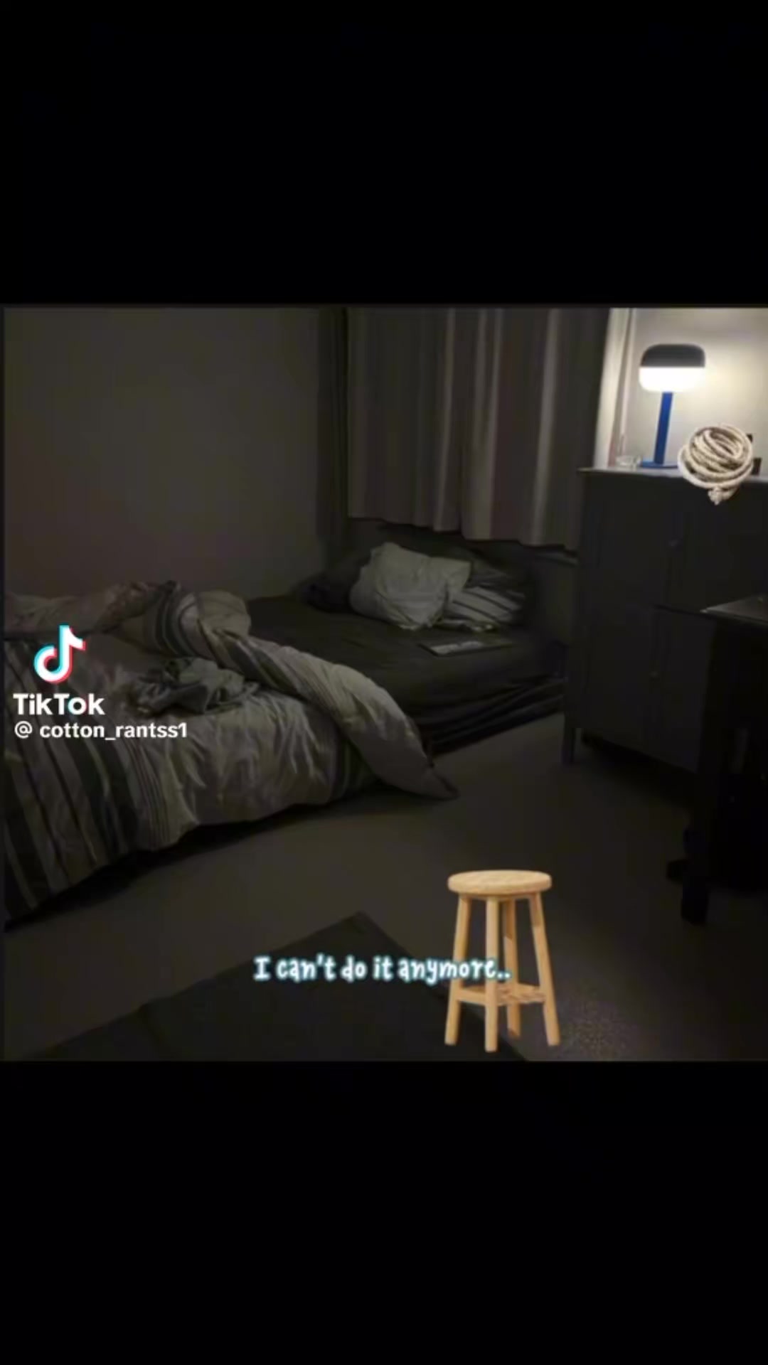@⃟