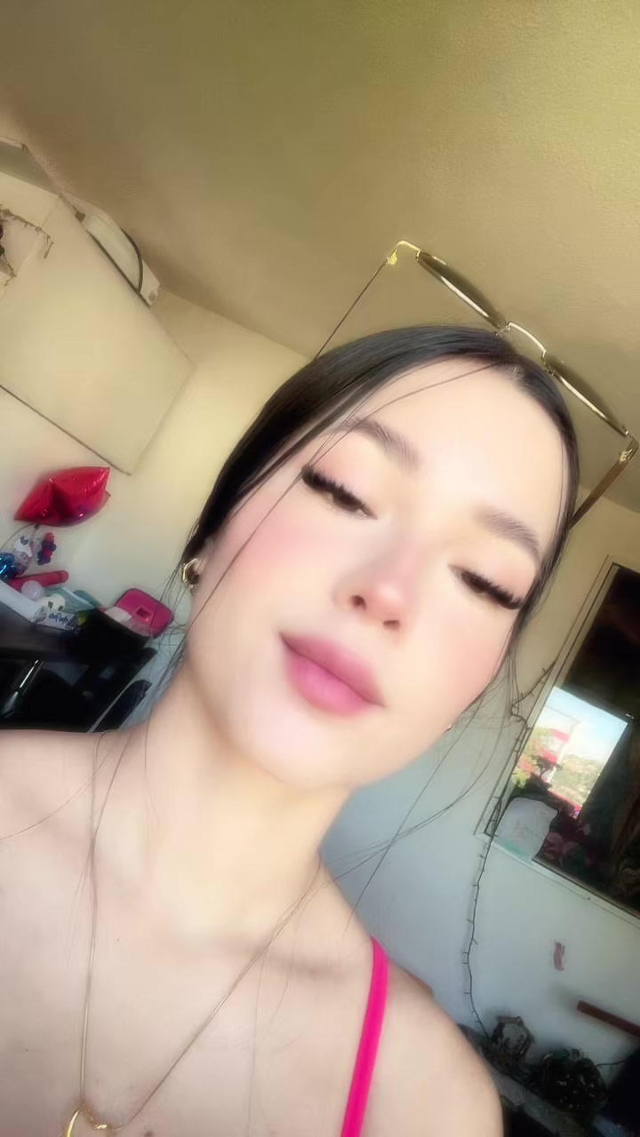 @🖤