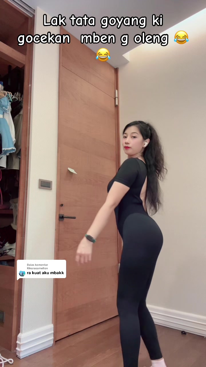 @Queentata🍑1986