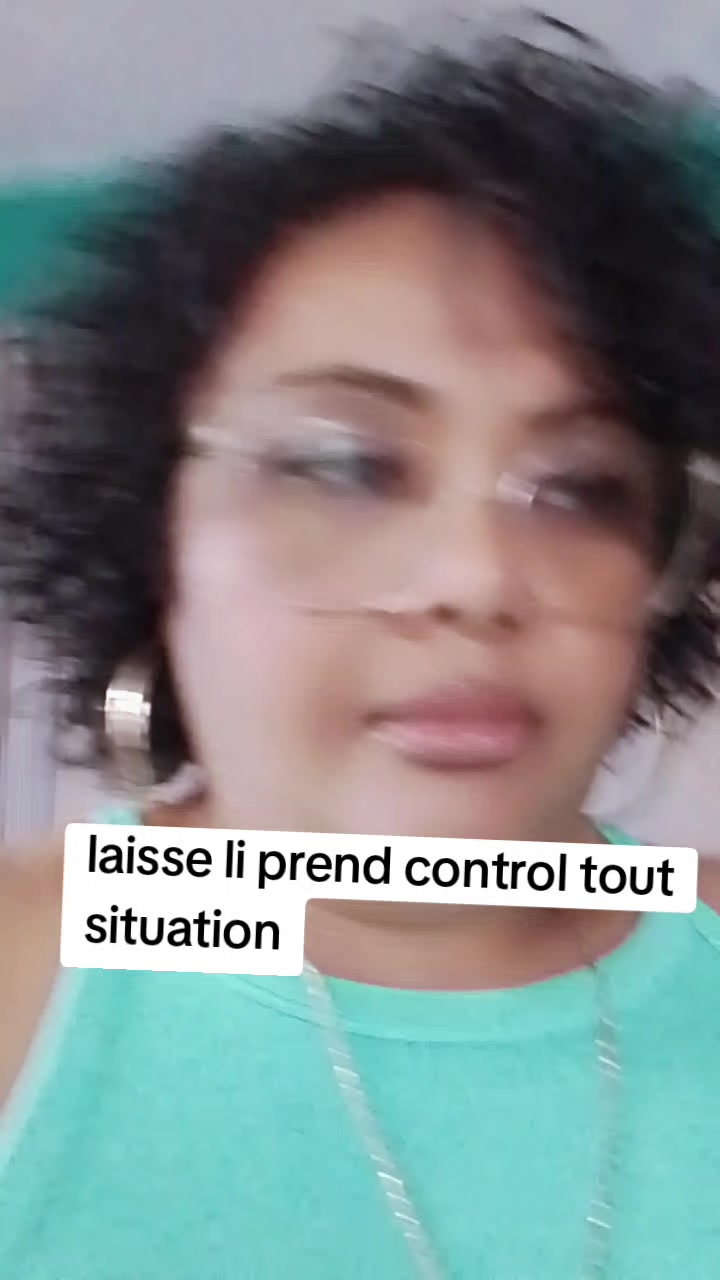 @Écarlate