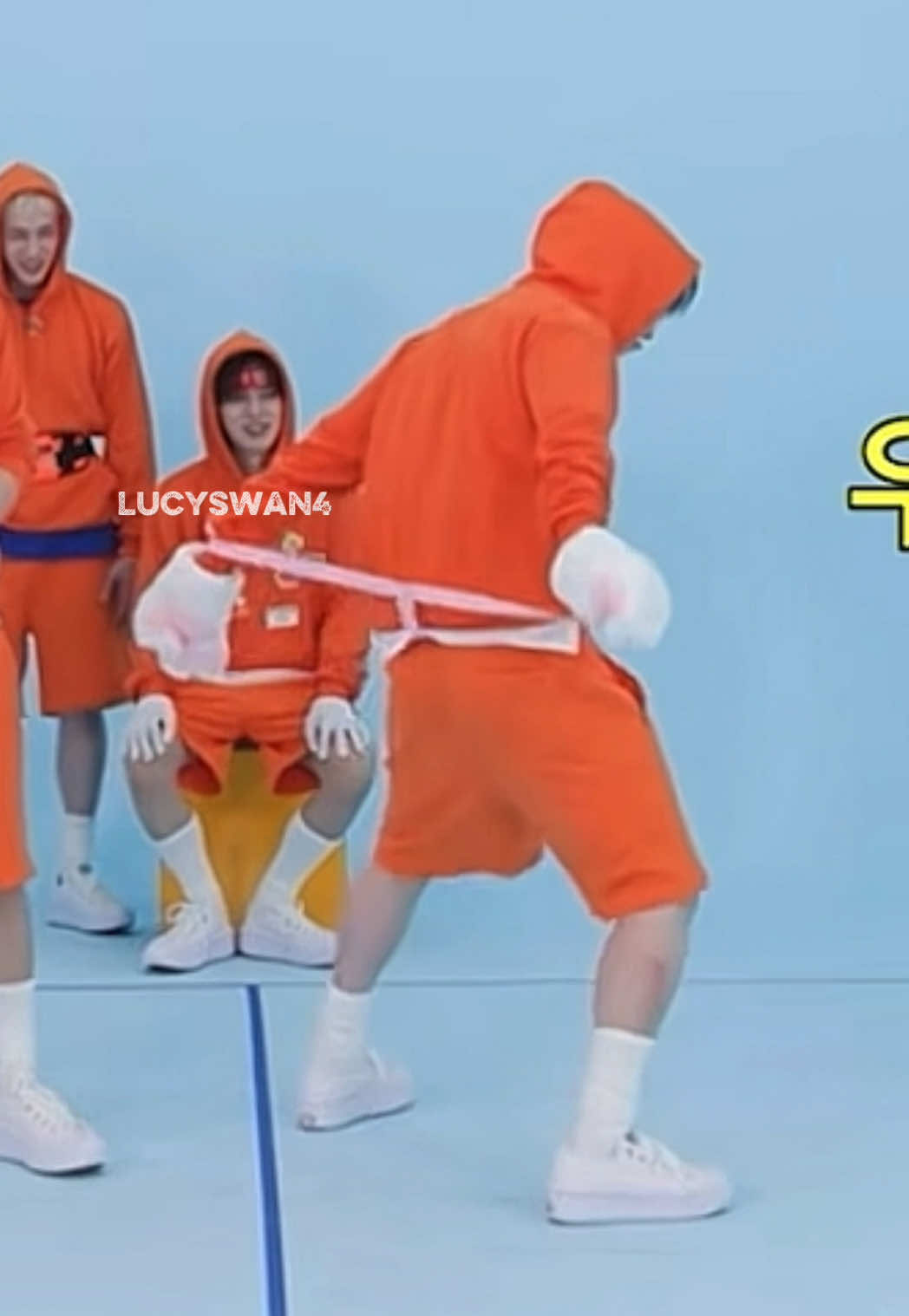 @Lucy-Swan