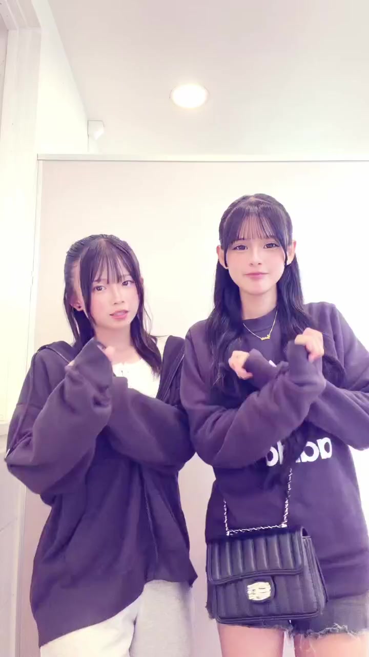 @ゆりえ