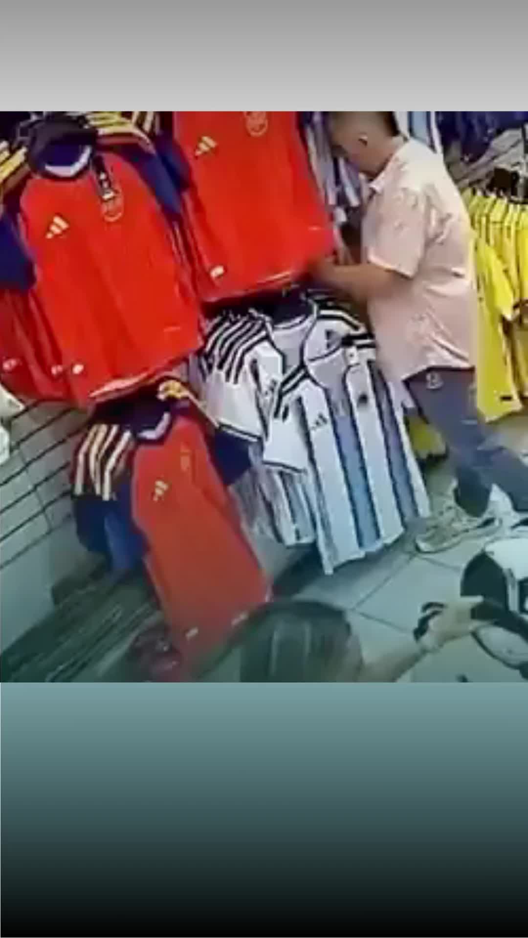 @Entre líneas
