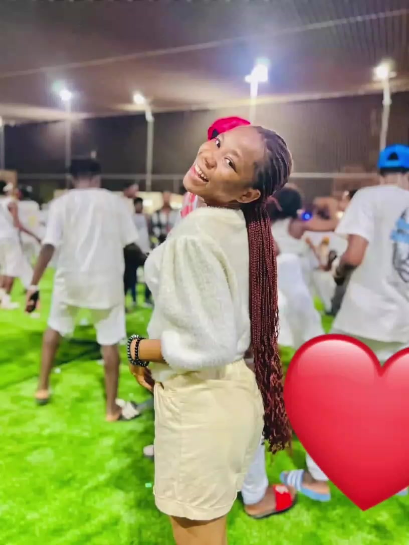 @~juste...me 😘eunice keziah ❤