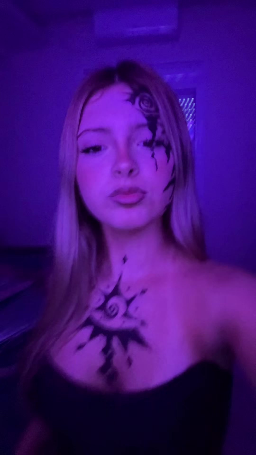 @𝕸𝖆𝖞𝖓𝖆𝖗𝖙 💭