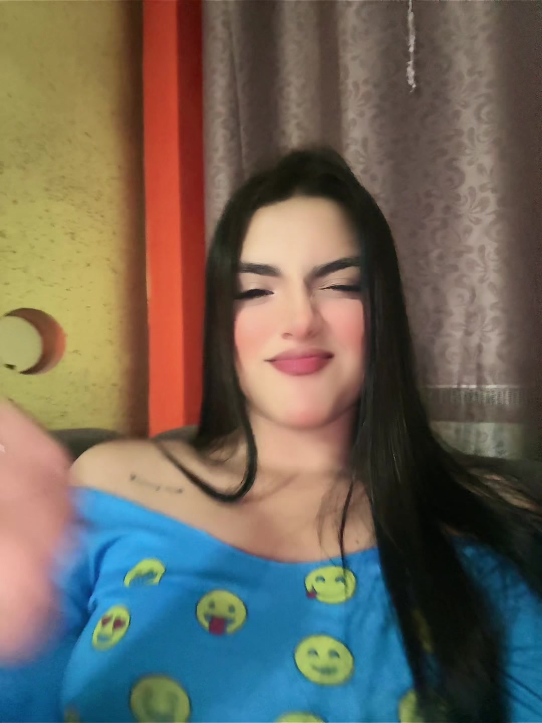 @Karly Zambrano