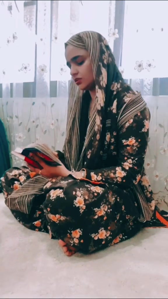 @🦅👸Self Đẹpendent Jatti👸🕊️