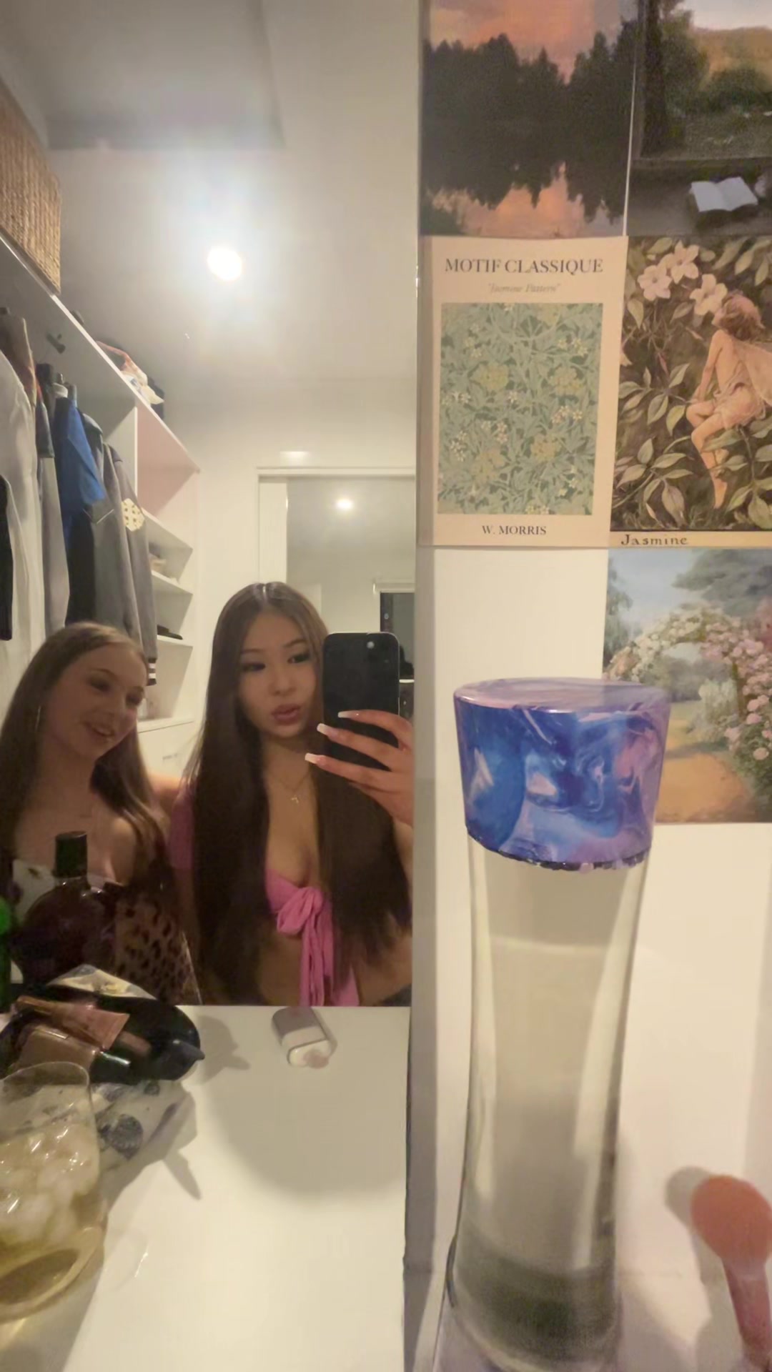 @️