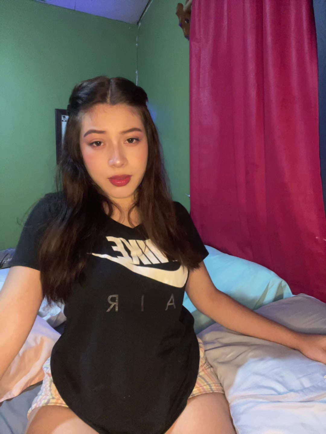 @Reyesss