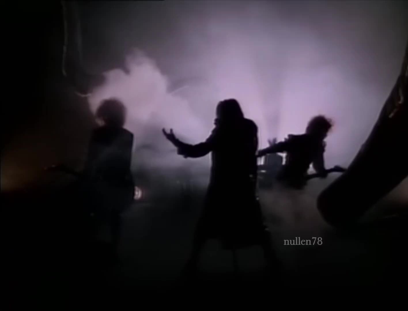 @Nullen🎃 //21era