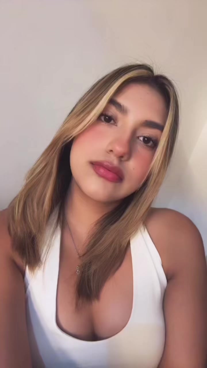 @Kellycita
