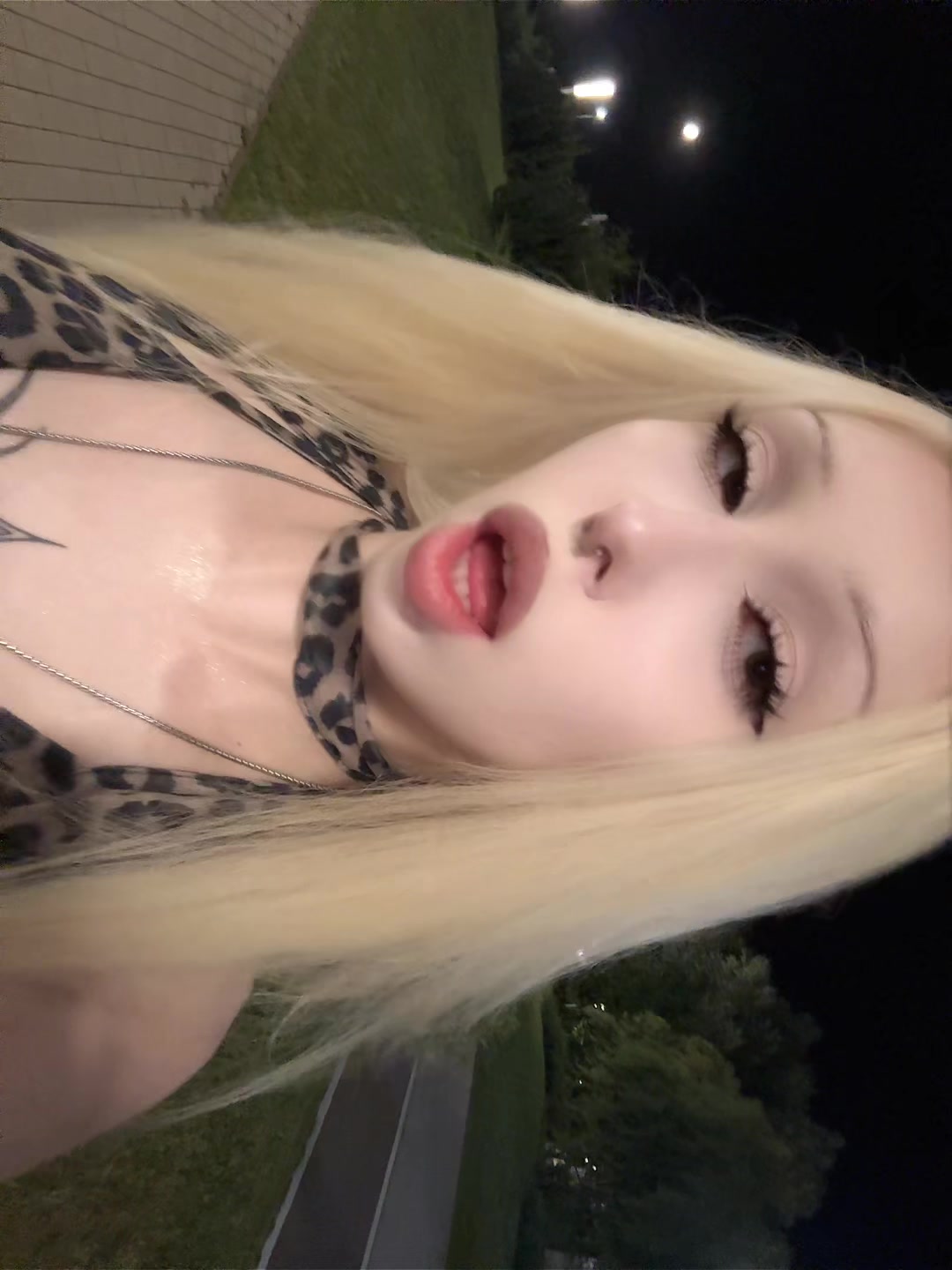 @аня ковач