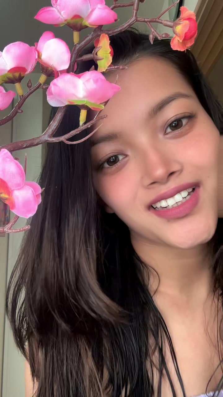 @UNA🥰