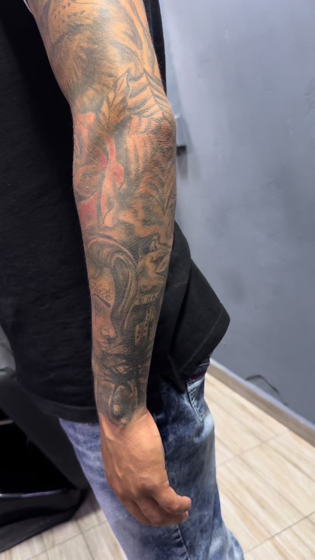 @JOVA RIOS CUSTOM TATTOOS
