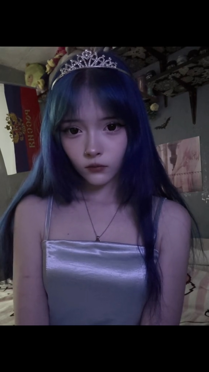 @неко𖤐