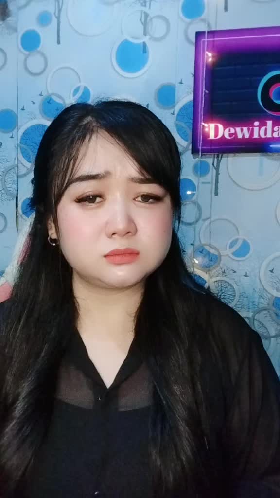 @Dewidanisha03🇮🇩