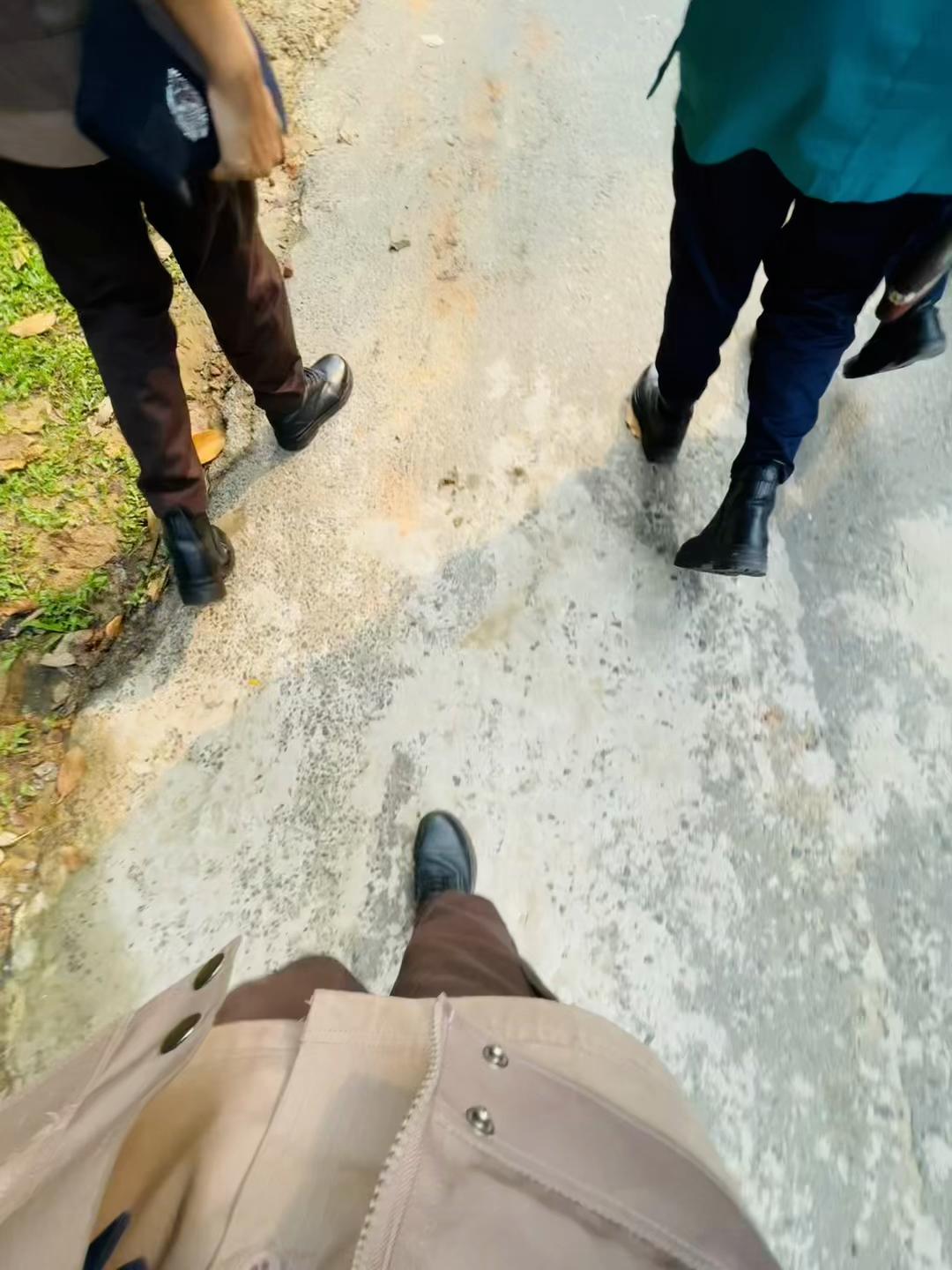 @R?!🕊️