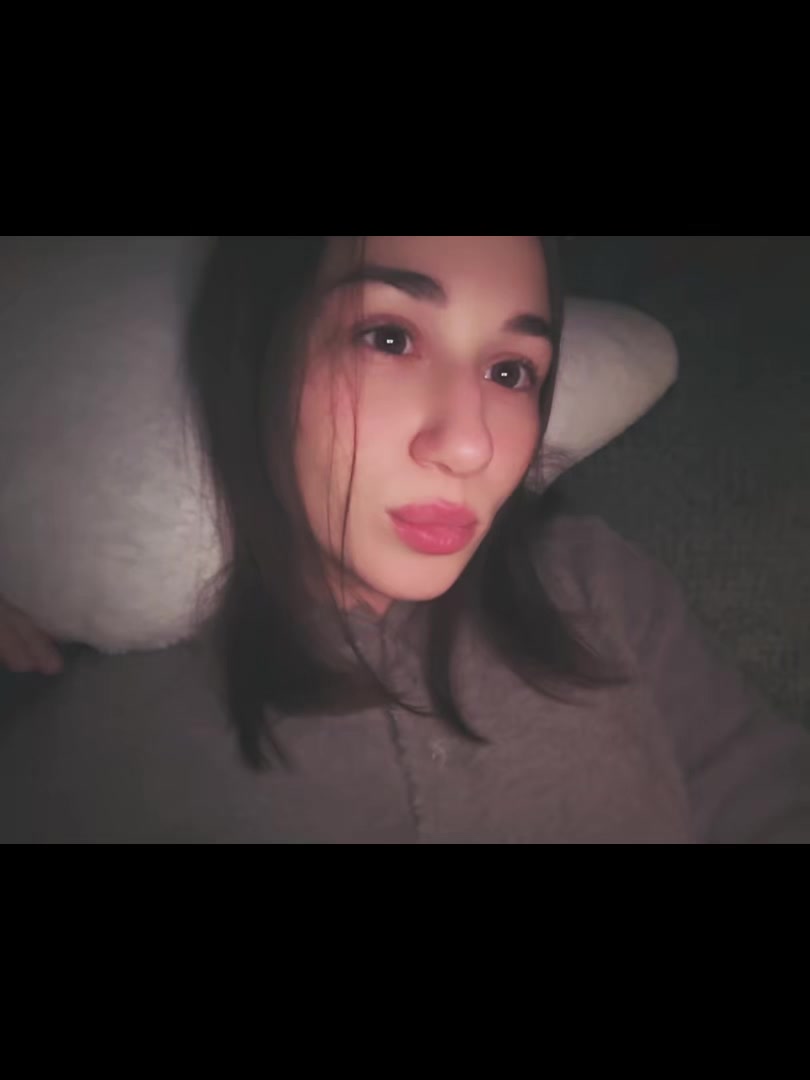 @𝐯𝐢𝐯𝐢