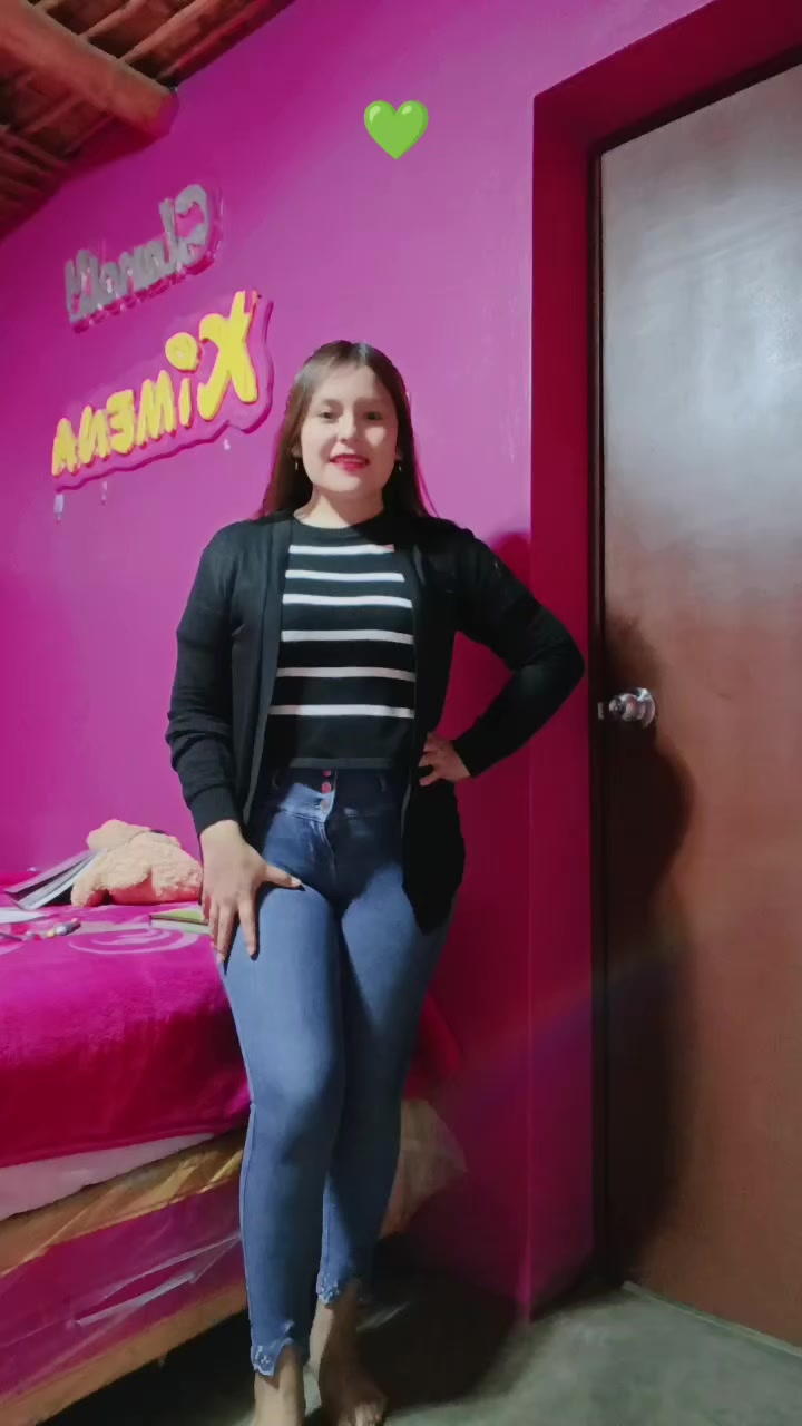 @Liz👑23💕