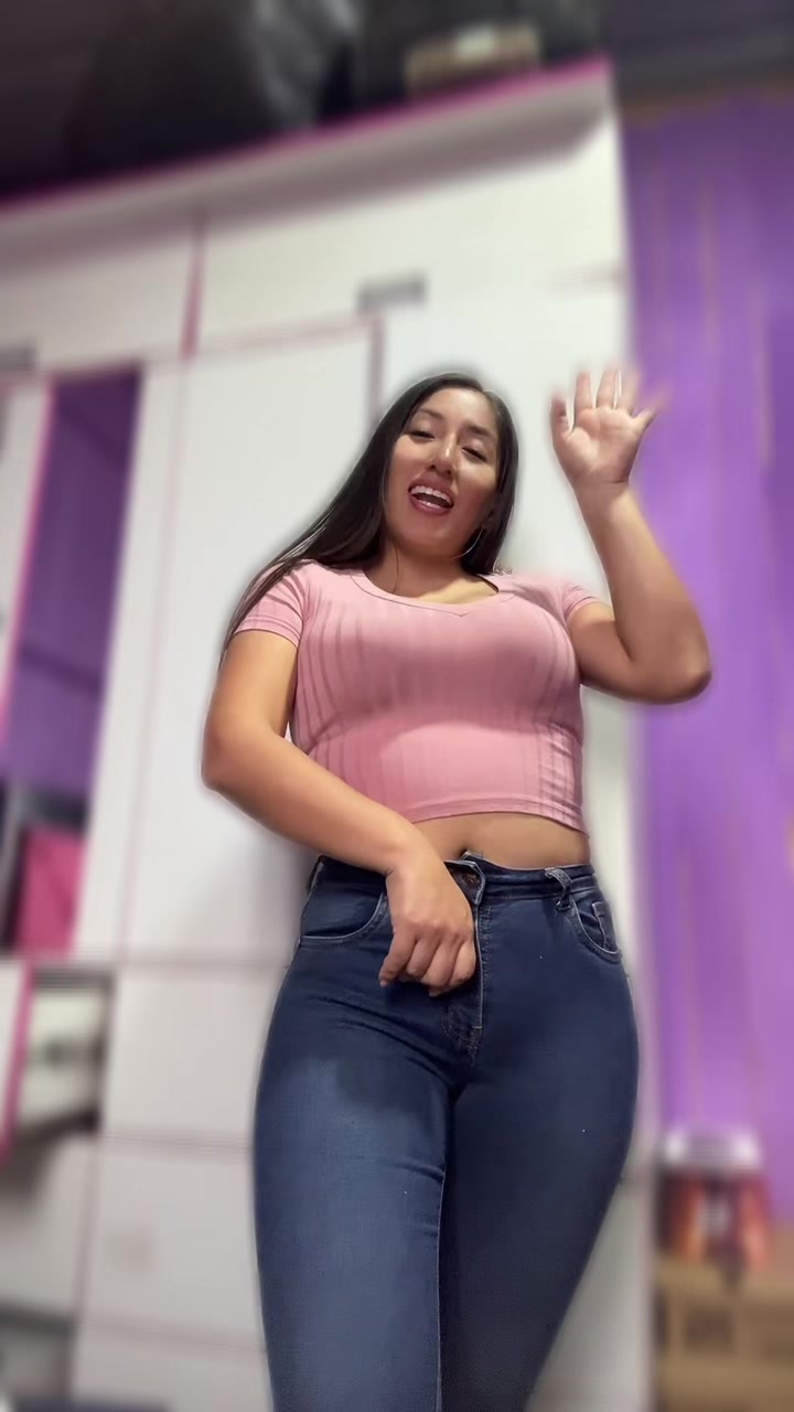 @Andrea_Rosales🖤