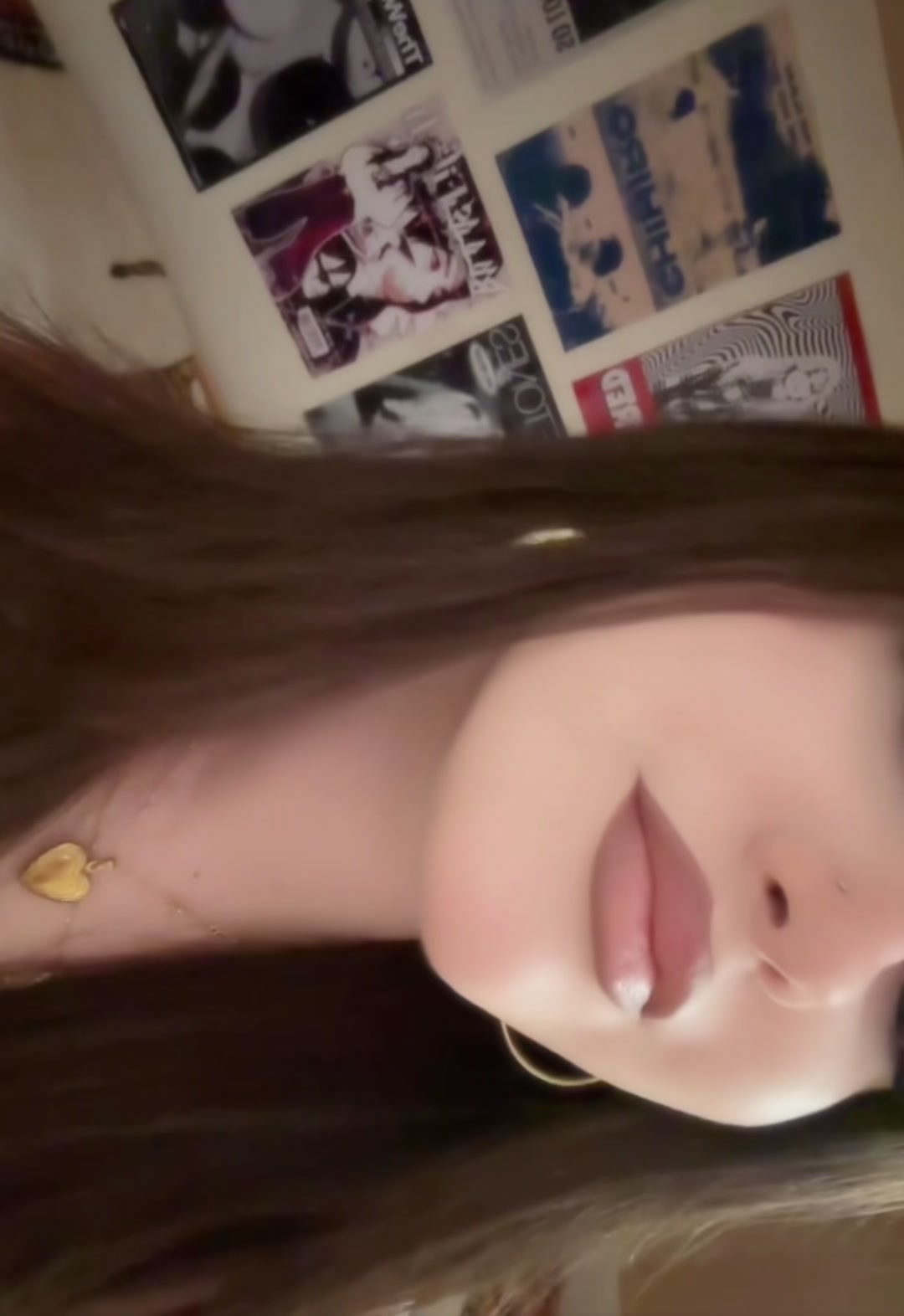 @✭