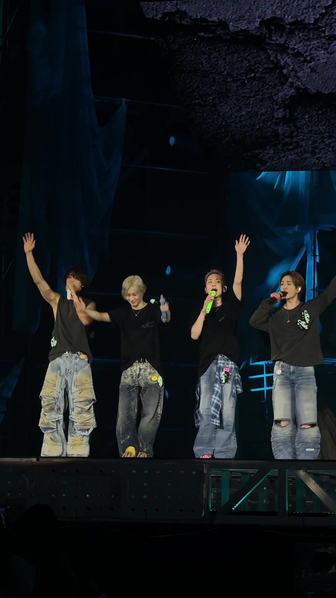@SHINee