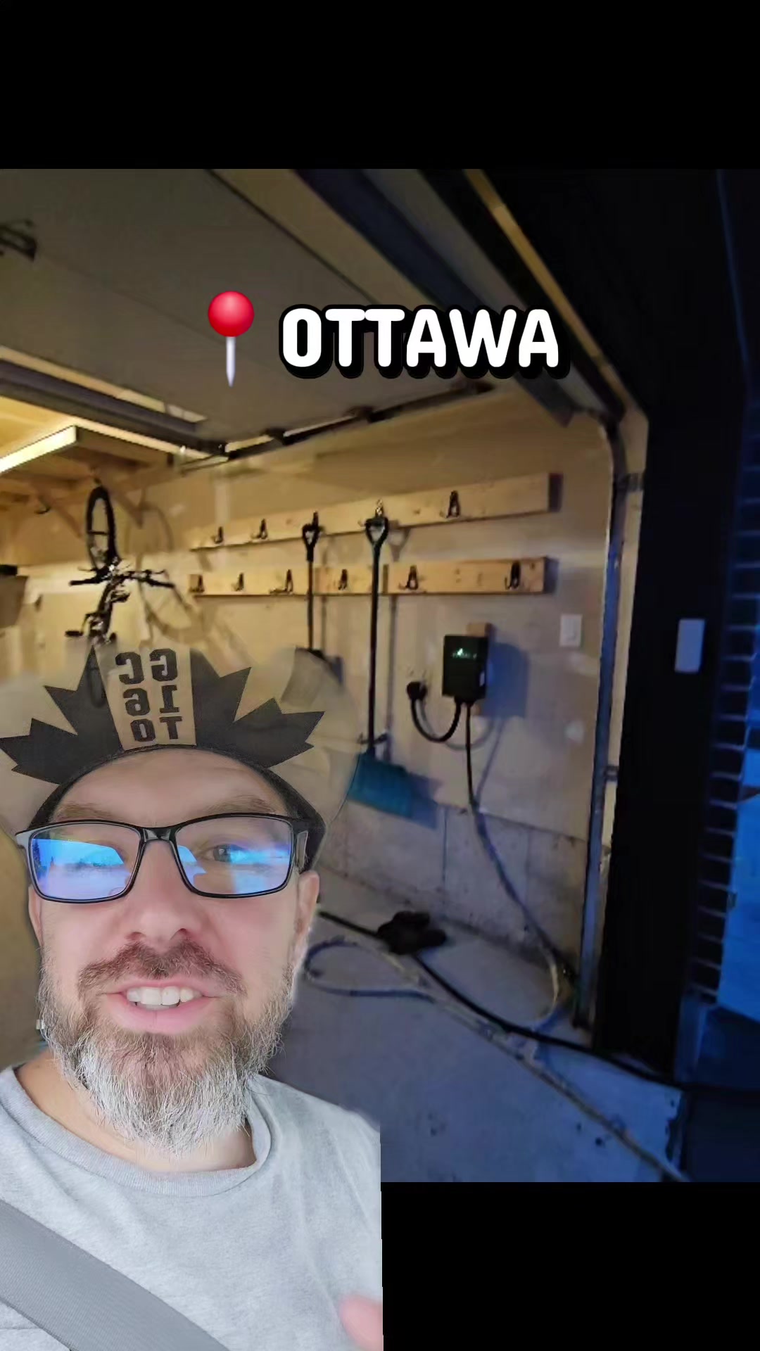@Chris' Custom Shelves 🇨🇦