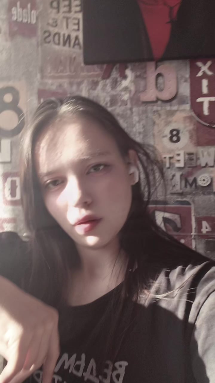 @Юлька 💘