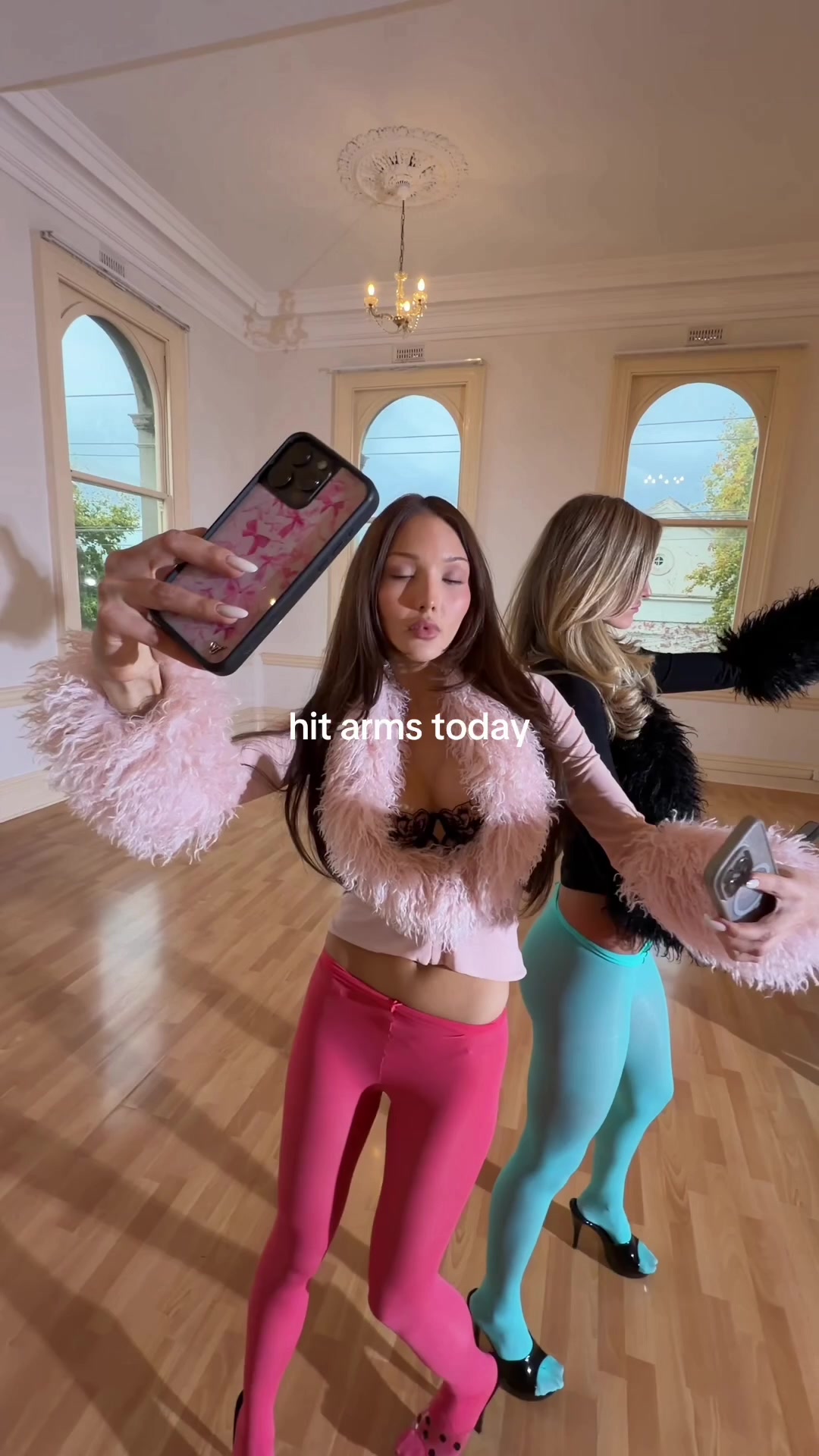 @Bye Bambi