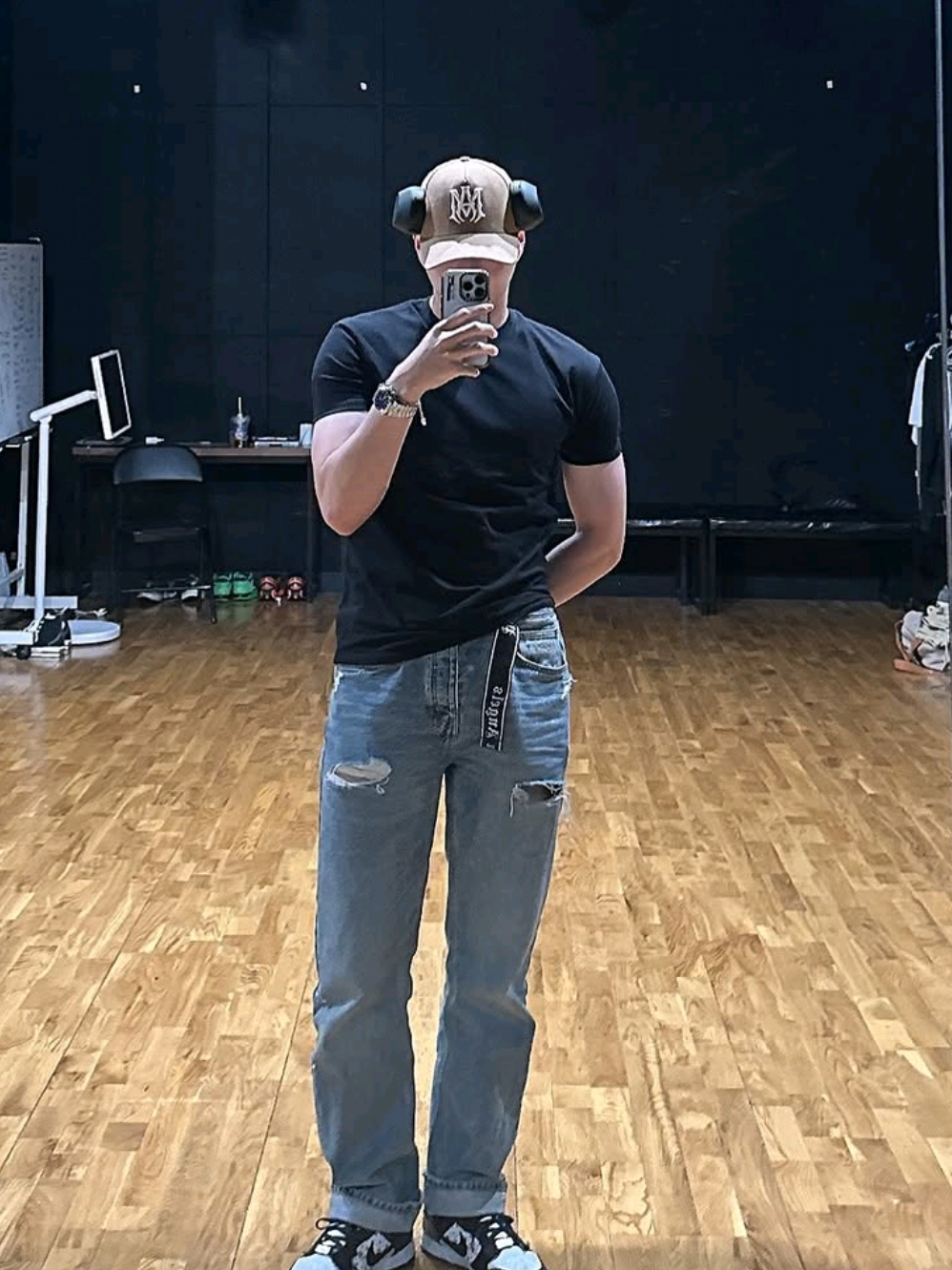 @𝑵𝑮🦖