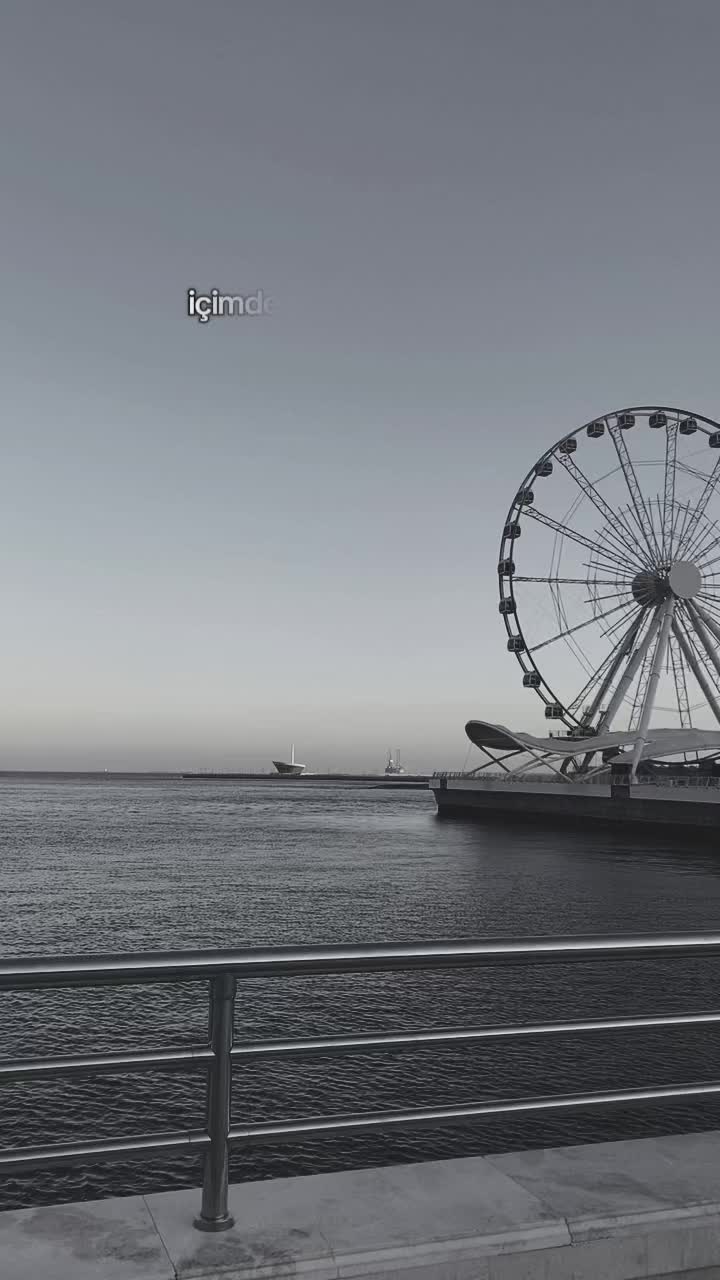 @𝓝𝓪𝔃.