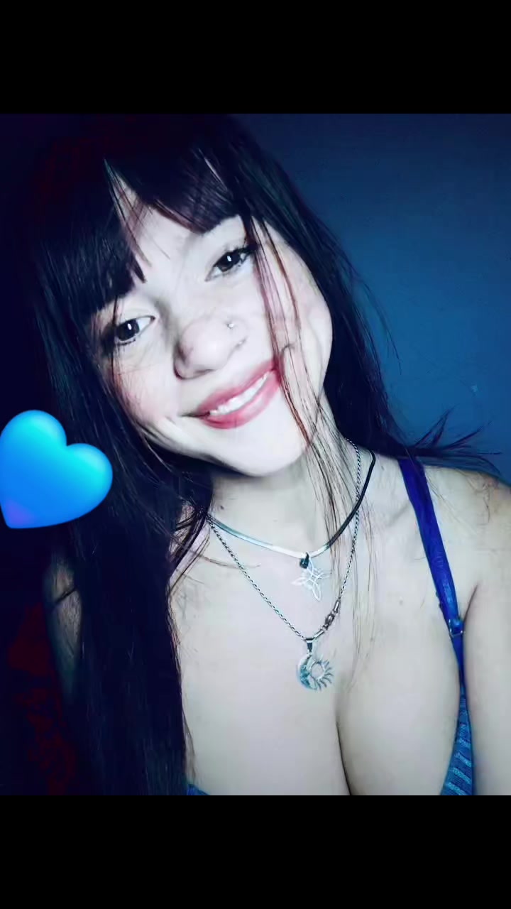 @🦋