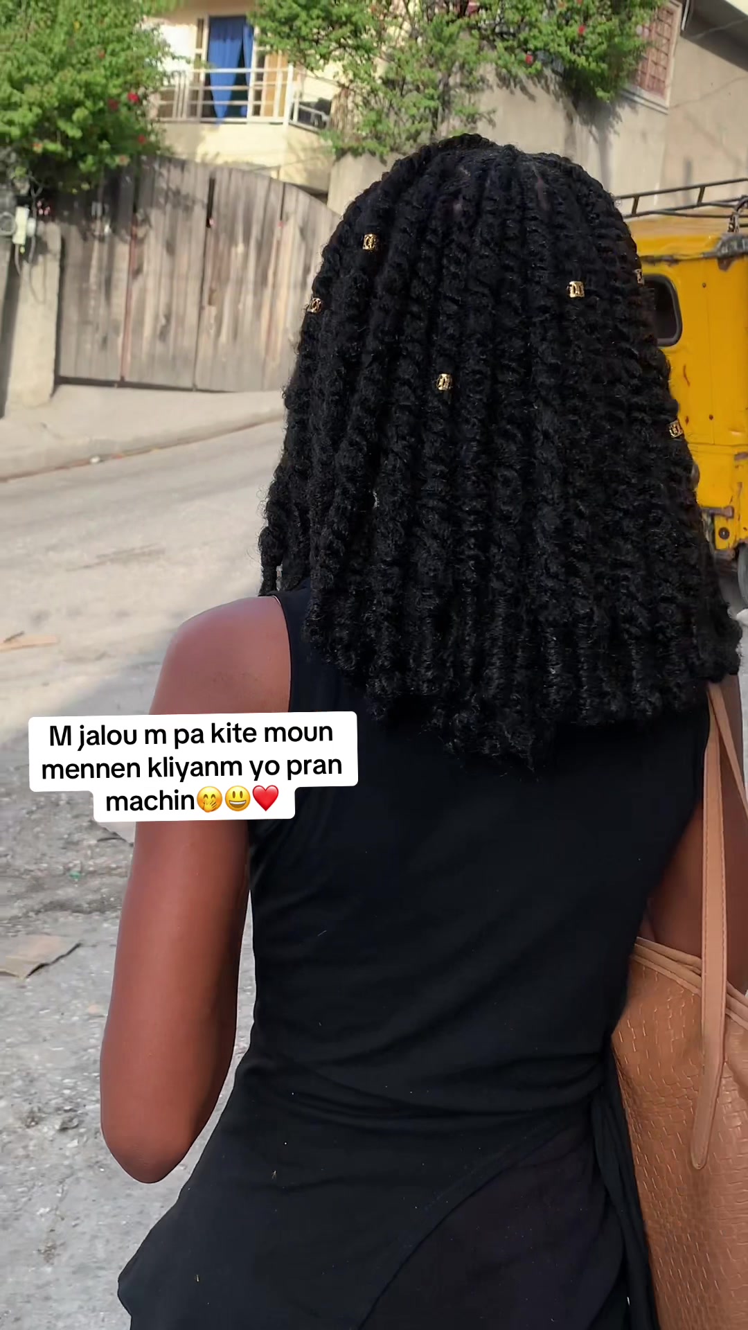 @Bel'Hair🦋🥰