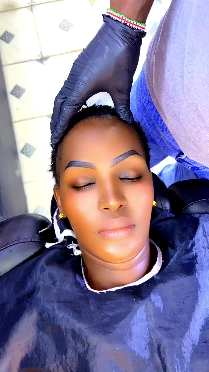 @Dr.eyebrows1