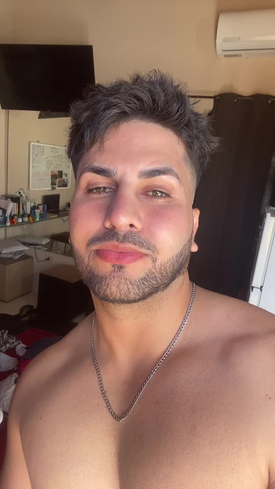 @Arturo Tahhan